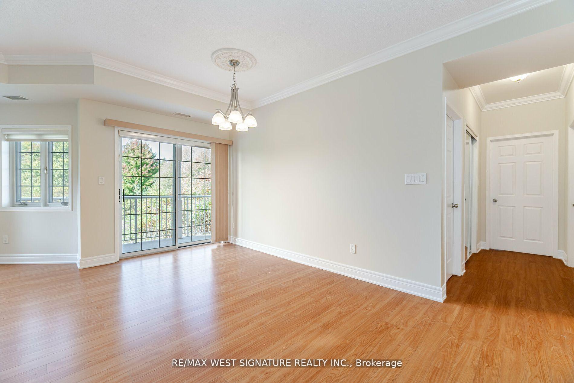 2 Bedrooms Condo at 75 Treelawn,  Vaughan For sale