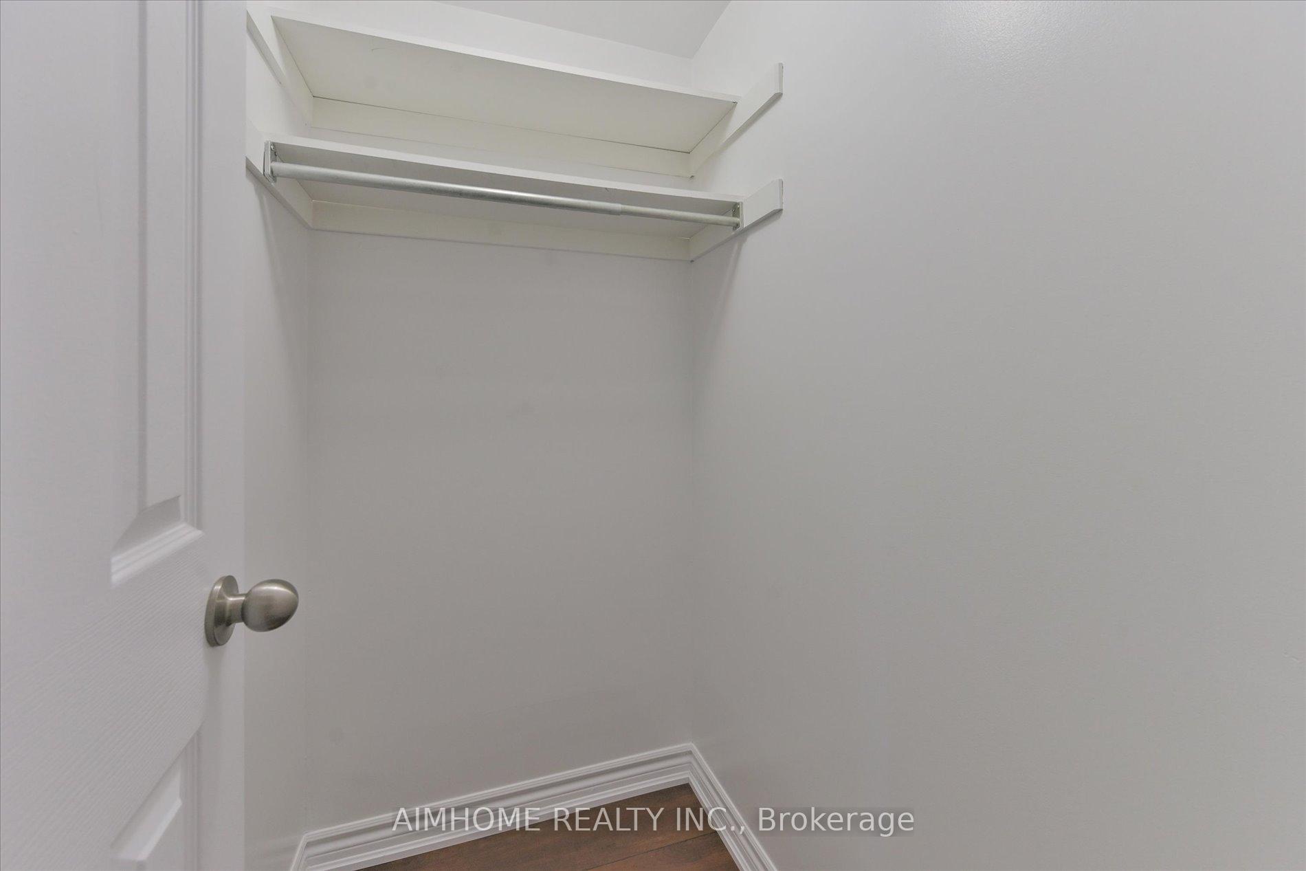 3 Bedrooms Condo at 55 George Appleton, Toronto For sale