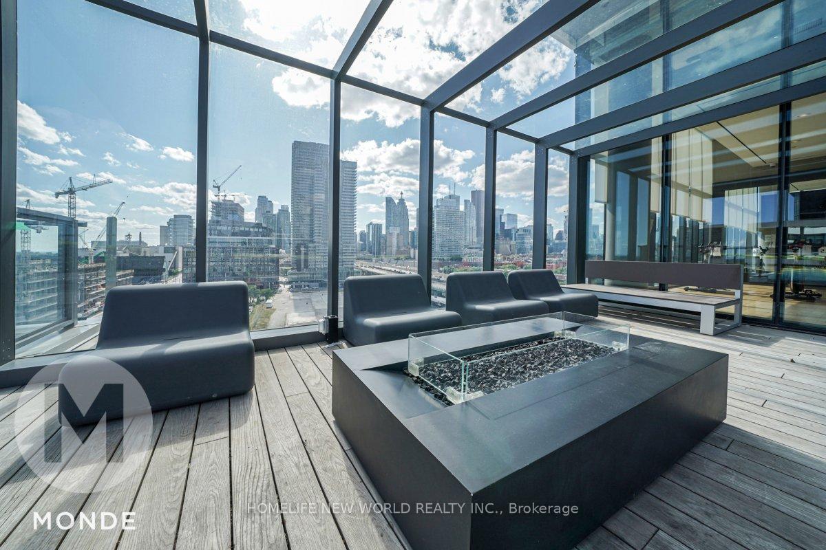 2 Bedrooms Condo at 12 Bonnycastle, Toronto For sale