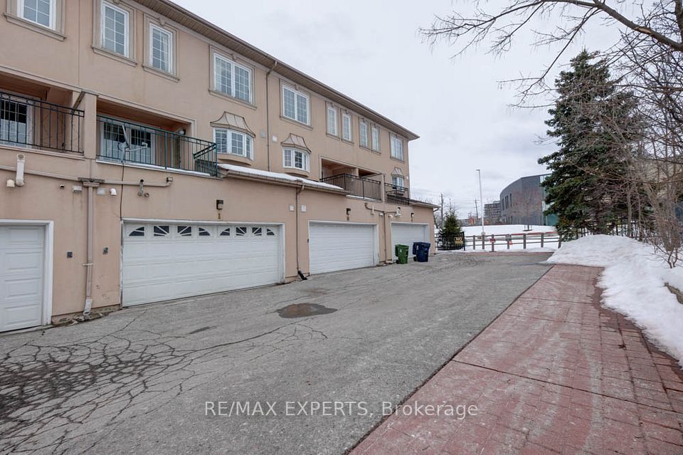 3348 Bayview Avenue I