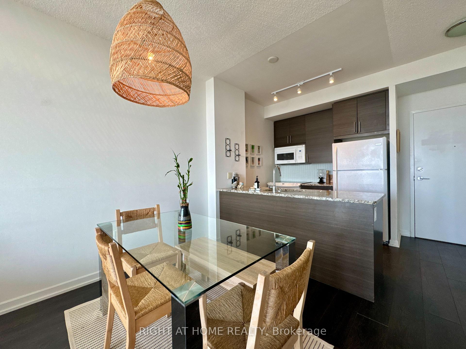 1 Bedroom Condo at 70 Forest Manor, Toronto For sale