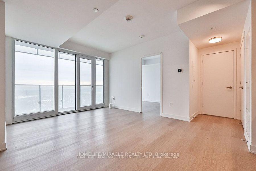 2 Bedrooms Condo at 3883 Quratz, Mississauga For sale
