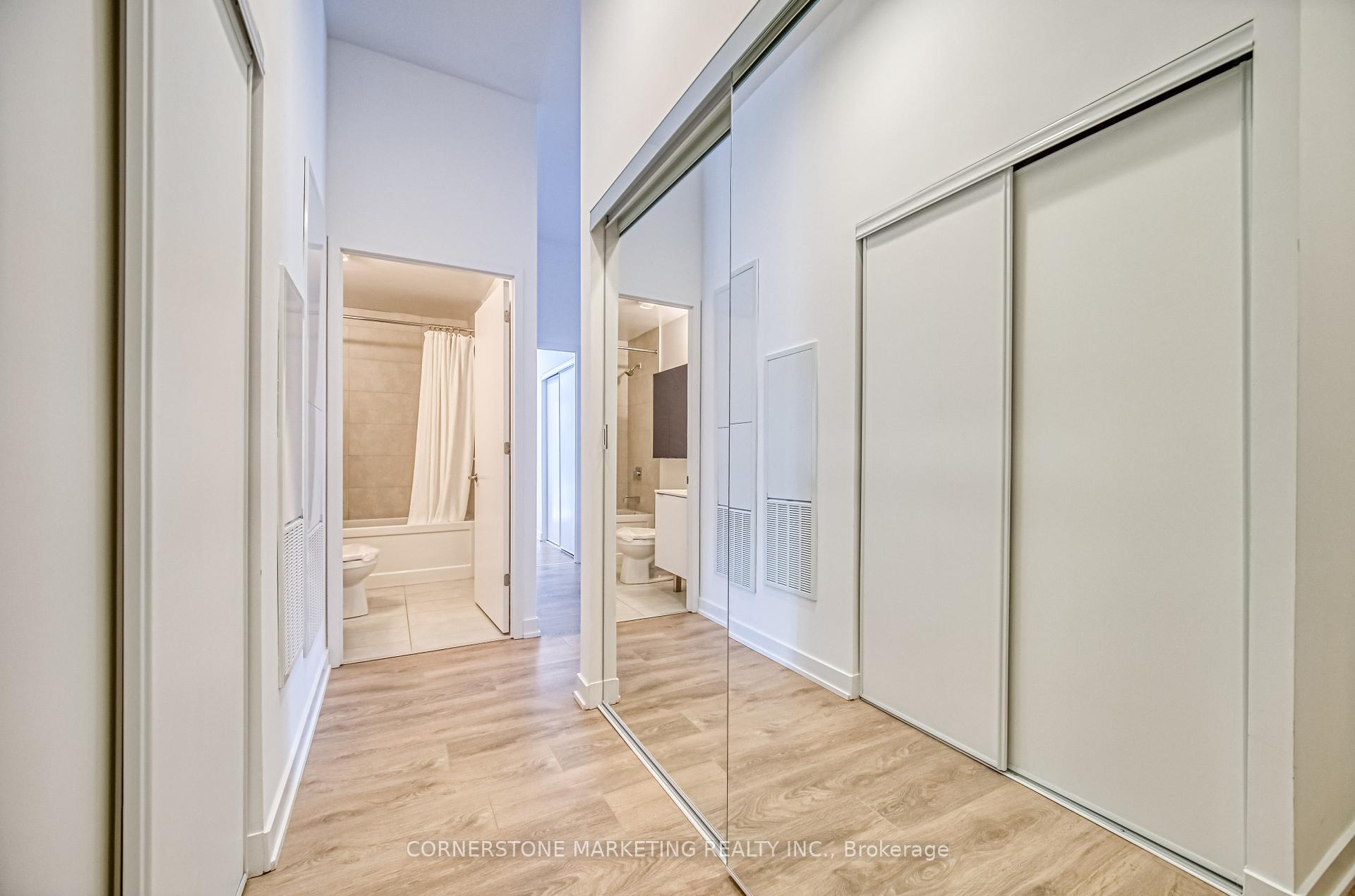 3 Bedrooms Condo at 8 Tippett,  Toronto For sale