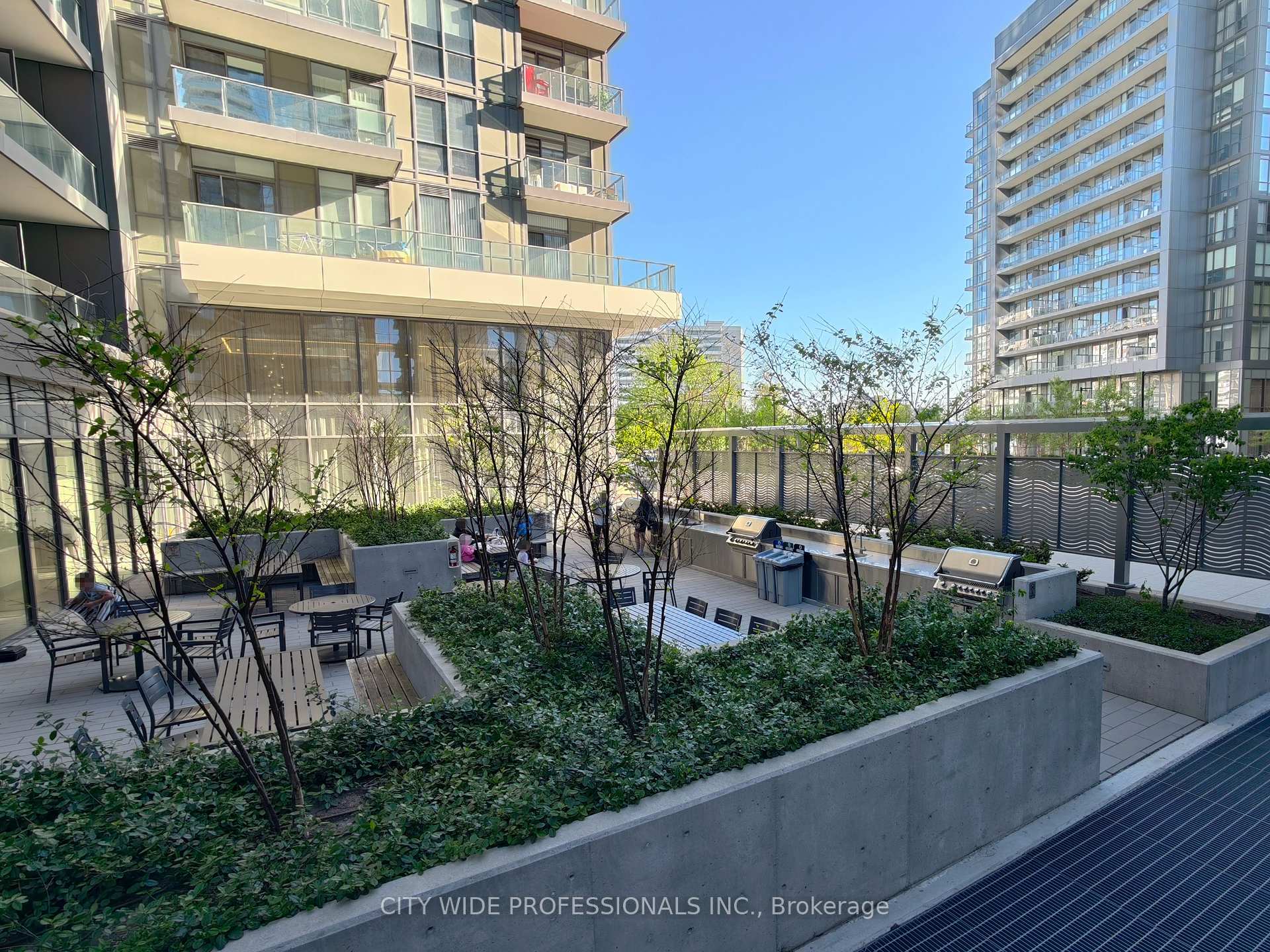 1 Bedroom Condo at 38 Forest Manor, Toronto For sale