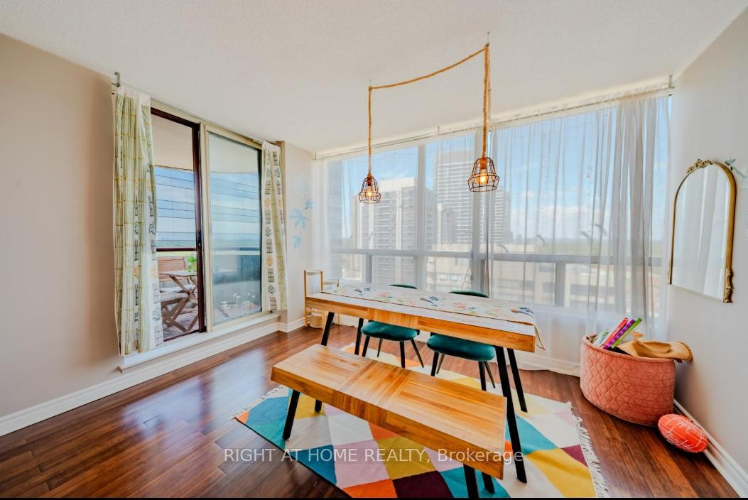 3 Bedrooms Condo at 5765 Yonge, Toronto For sale
