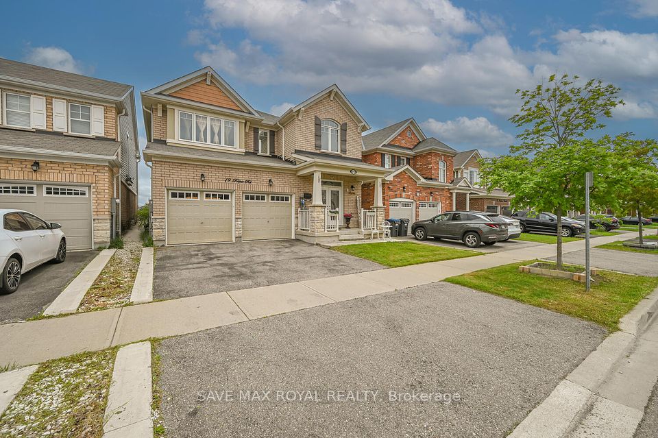 19 POLSTAR Road, Brampton, ON L7A 4H1