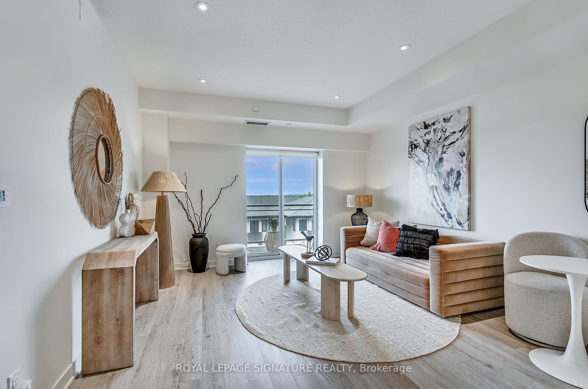 1 Bedroom Condo at 16 Markle, Hamilton For sale