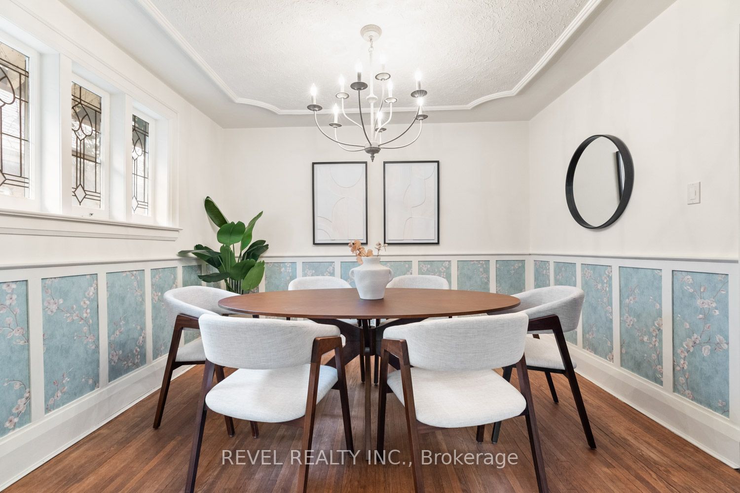 8 Sunnybrook Road
