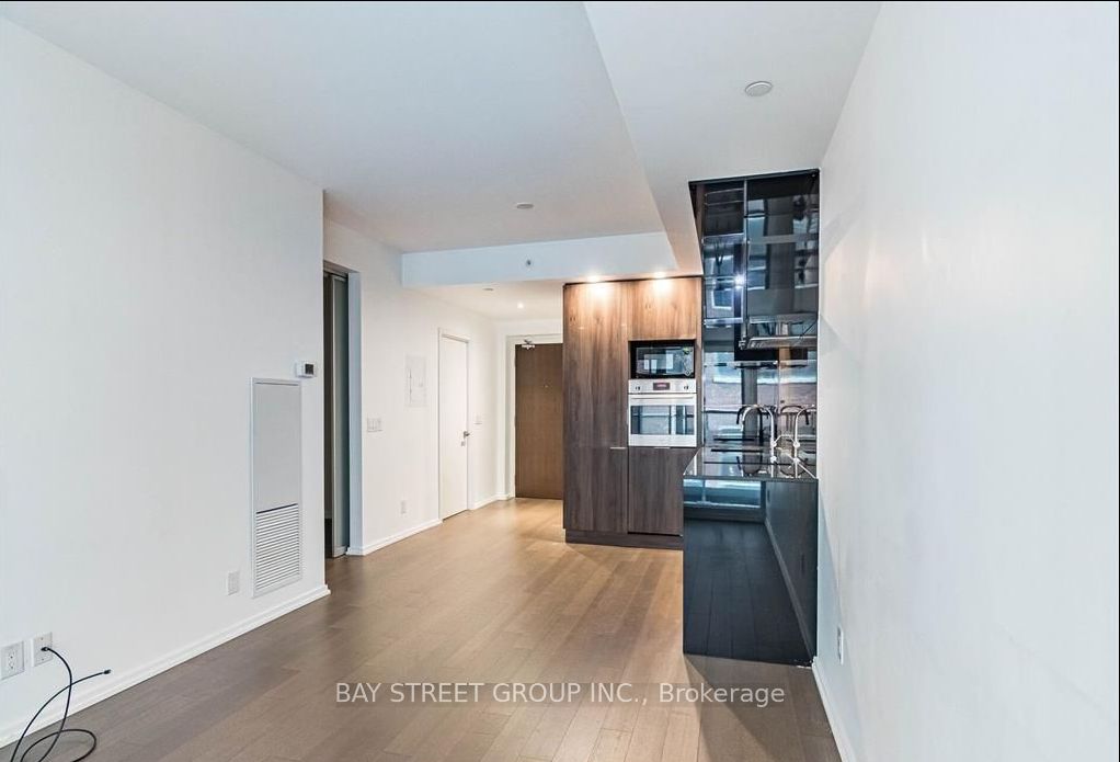 70 Temperance Street, #1107