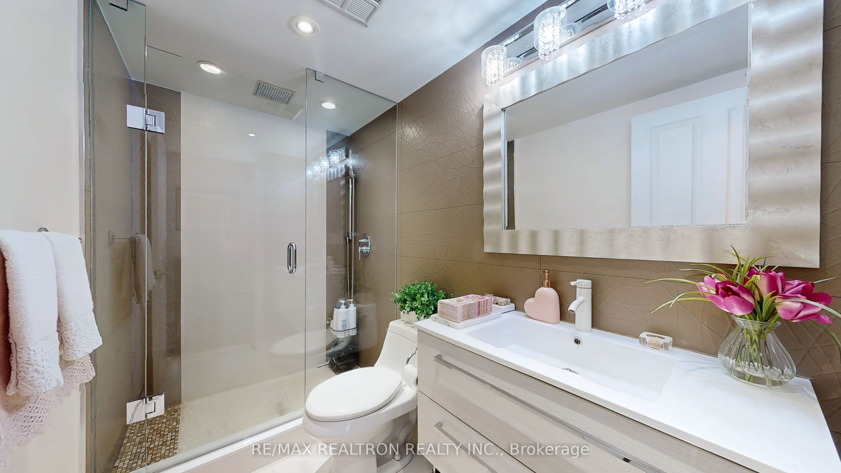 110 Promenade Circle S, #504