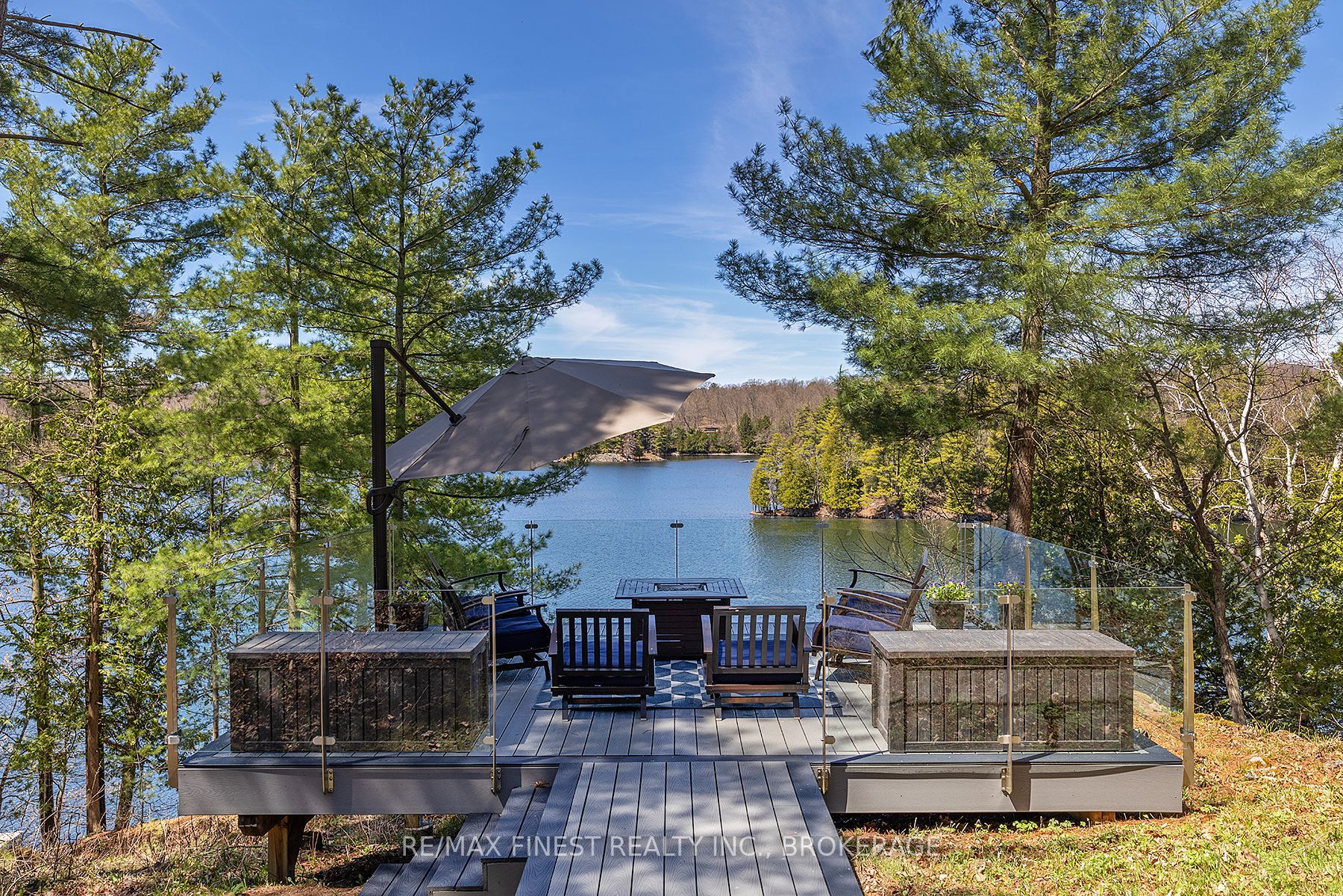 1150 Deer Park Lane