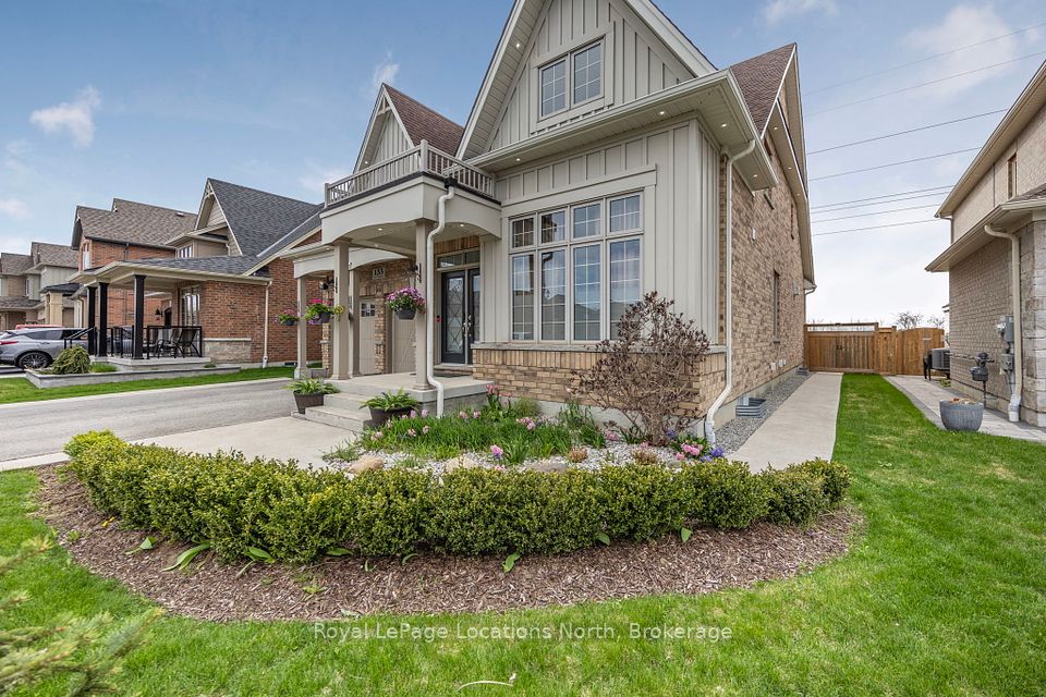 133 Trail Boulevard, Springwater, ON L9X 0S7