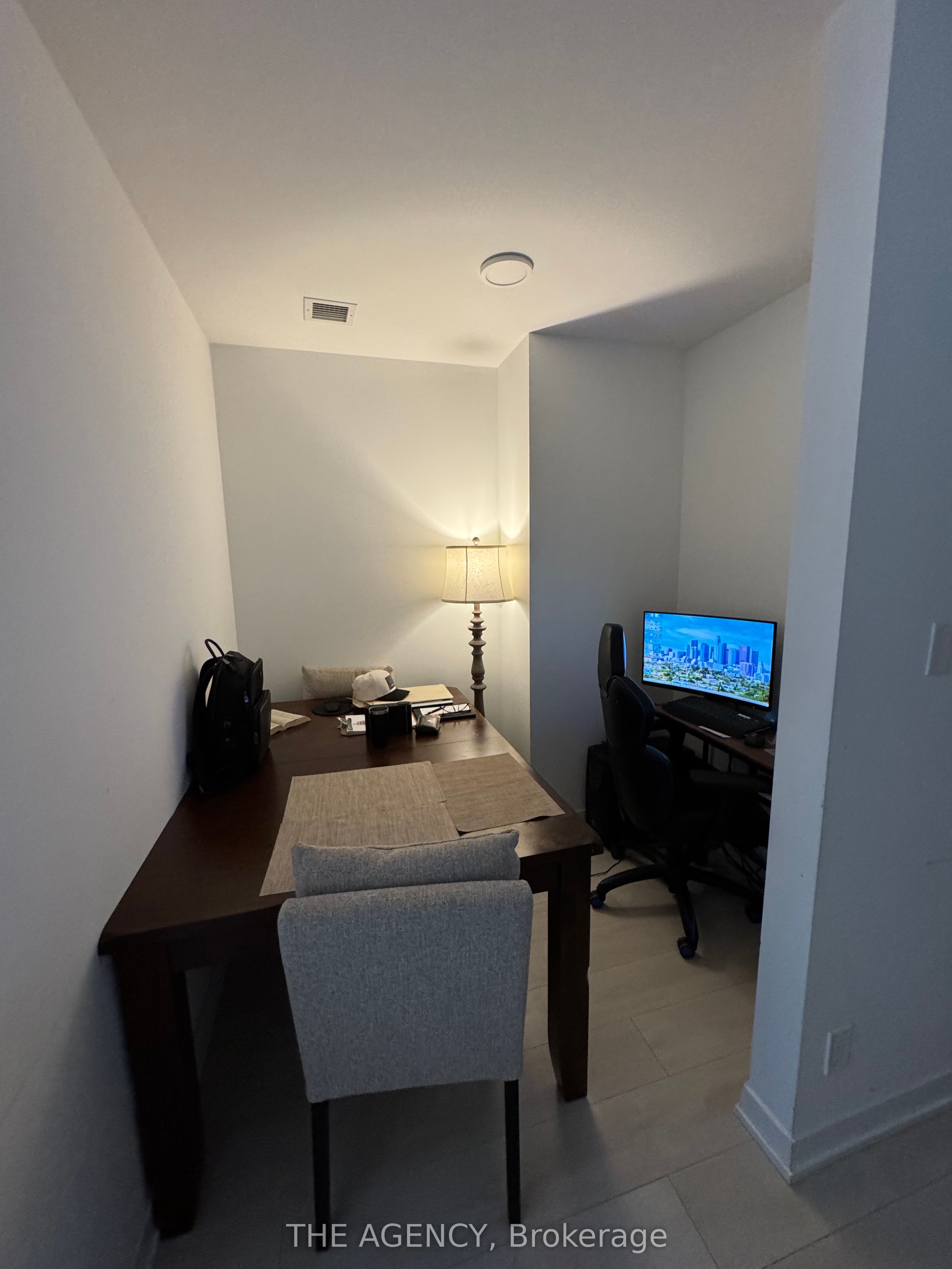 7950 Bathurst Street, #807