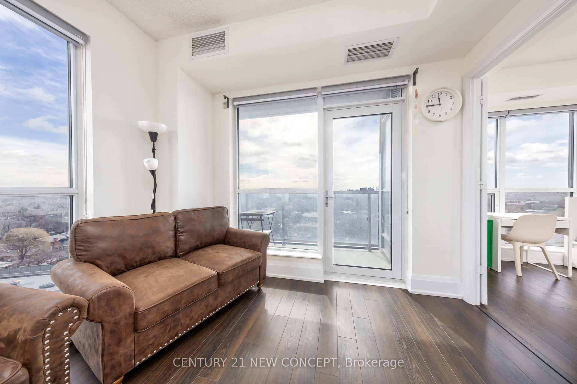 2 Bedrooms Condo at 120 Harrison Gardens, Toronto For sale