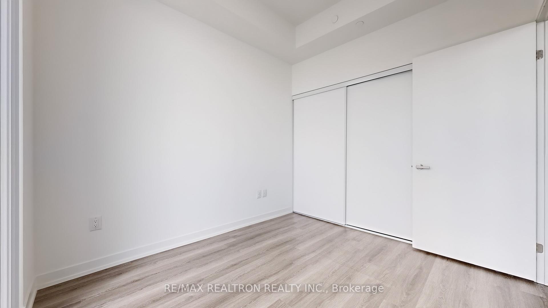 2 Bedrooms Condo at 138 Downes, Toronto For sale