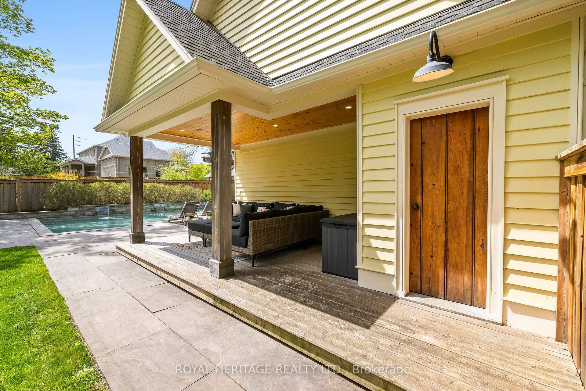 Listing image