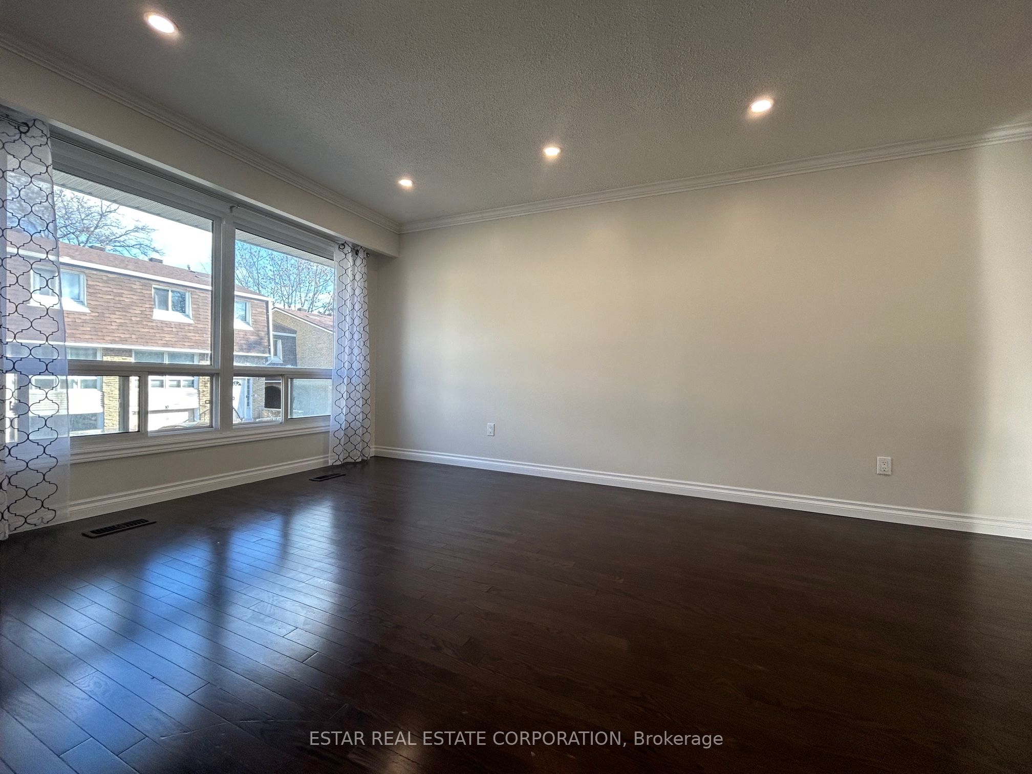 830 Stainton Drive, #35