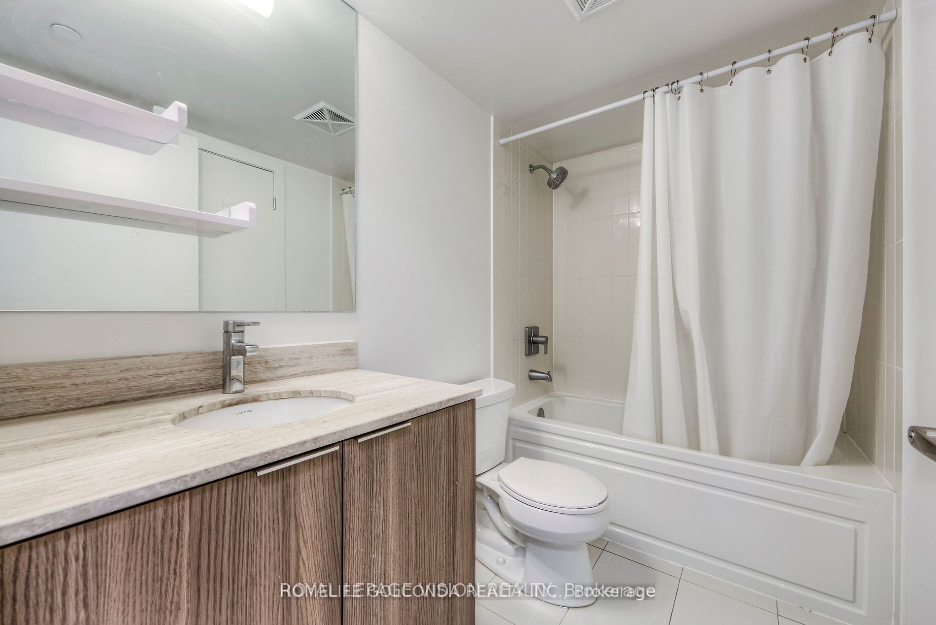 955 Bay Street, #1419