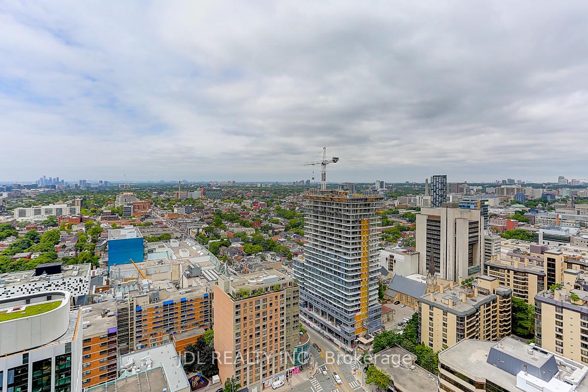 2 Bedrooms Condo at 426 University, Toronto For sale