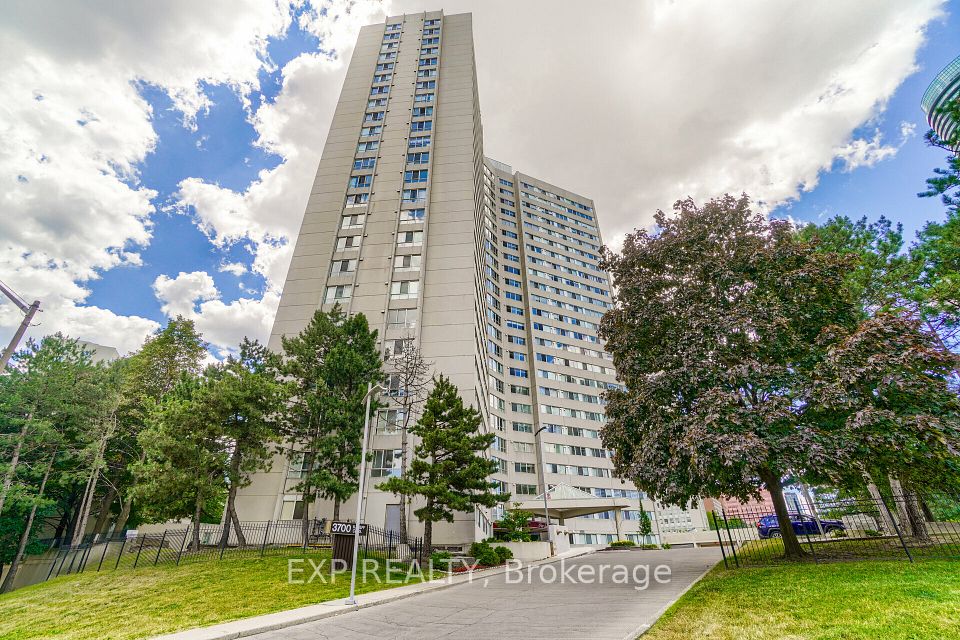 3700 Kaneff