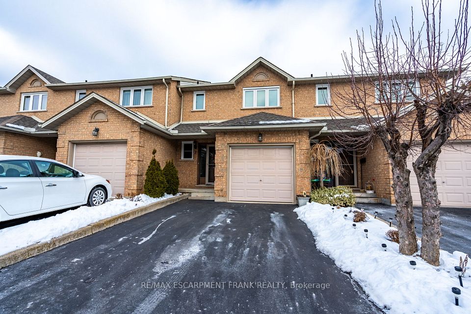 #7 - 1310 Upper Wentworth Street, Hamilton, ON L9A 5J3