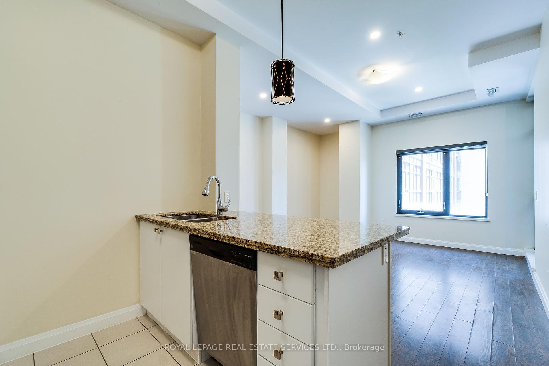 1 Bedroom Condo at 112 King, Hamilton For sale