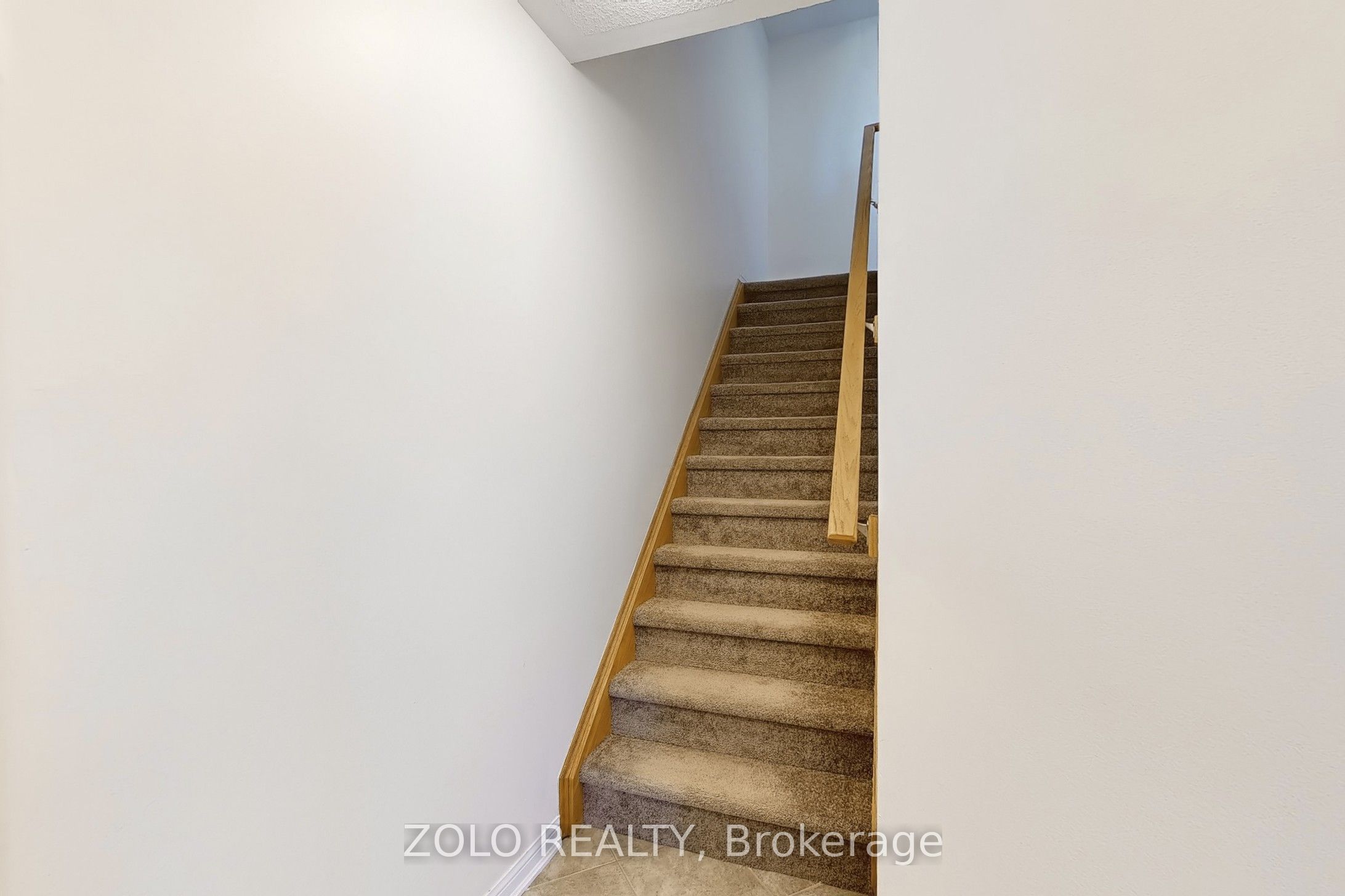 201 Woodley Crescent