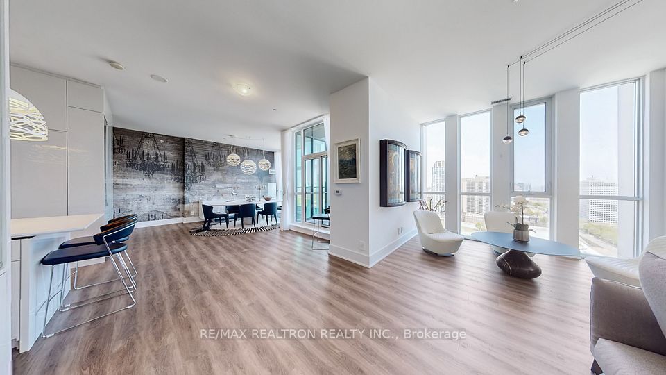 1486 Bathurst Street