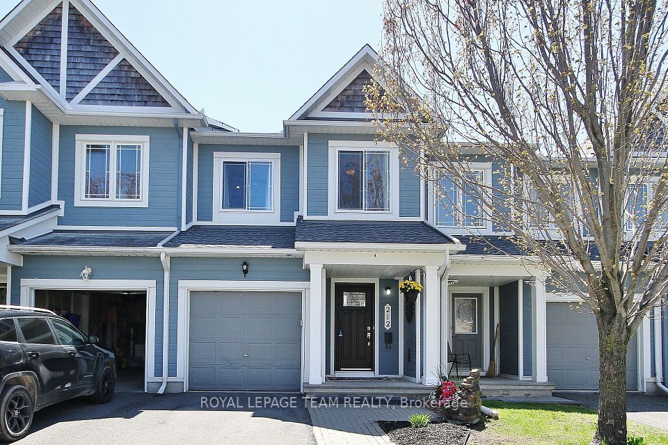 212 Meadowbreeze