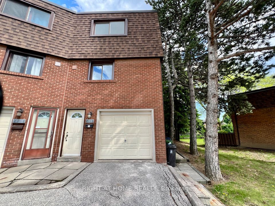 286 Sprucewood