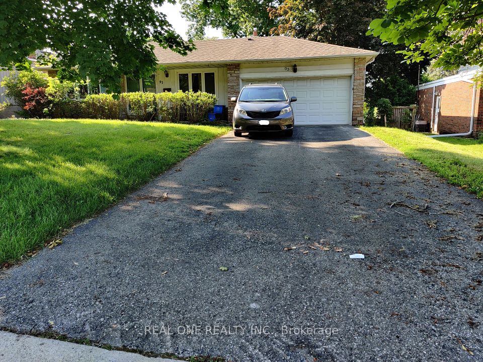93 Southdale Drive