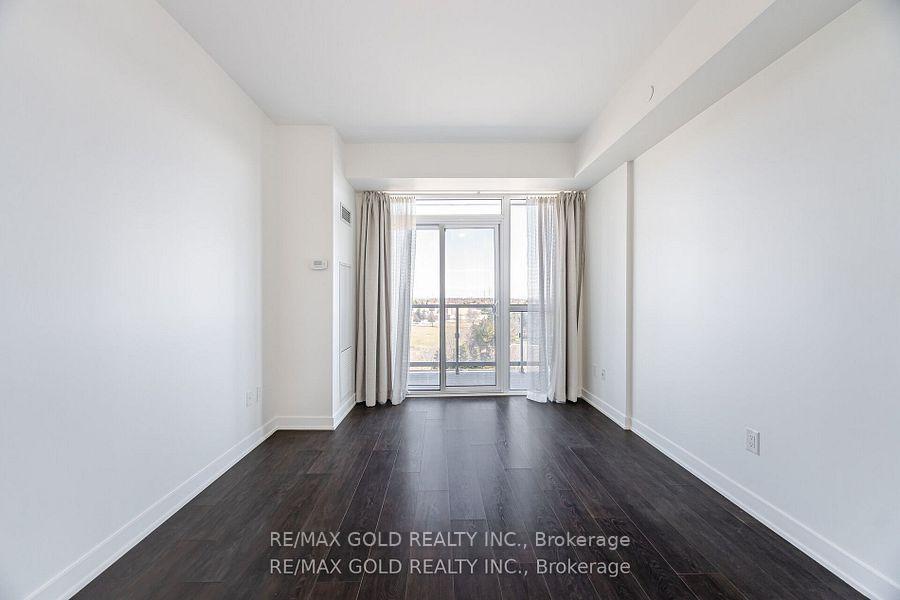 2 Bedrooms Condo at 4633 Glen Erin, Mississauga For sale