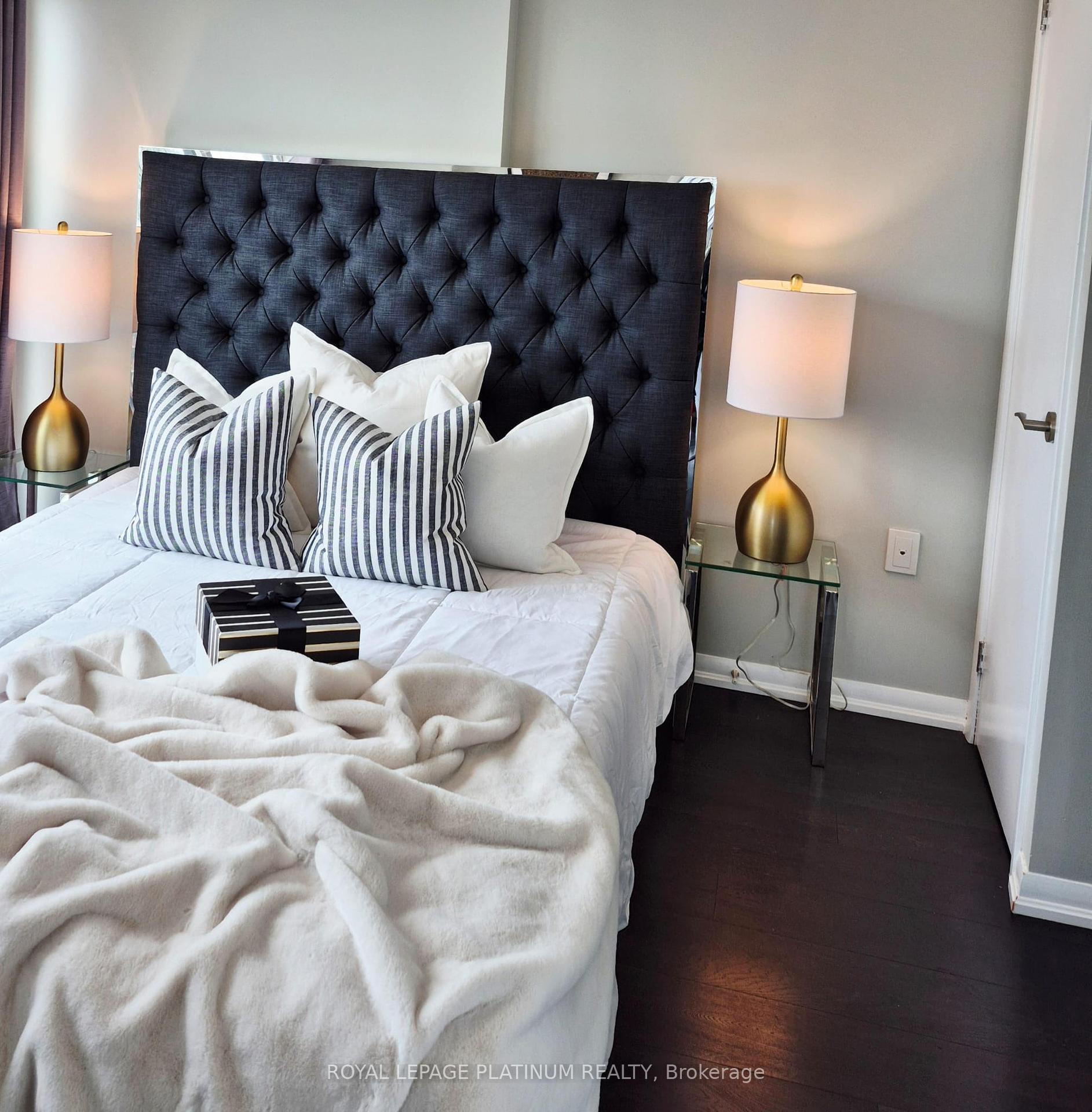 2 Bedrooms Condo at 830 Lawrence, Toronto For sale