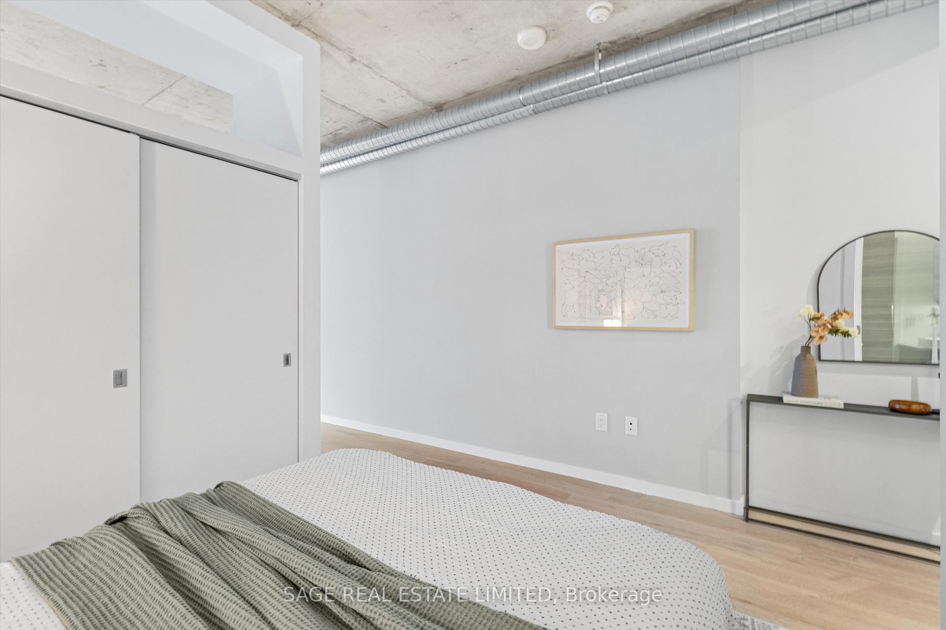 1 Bedroom Condo at 170 Bayview, Toronto For sale