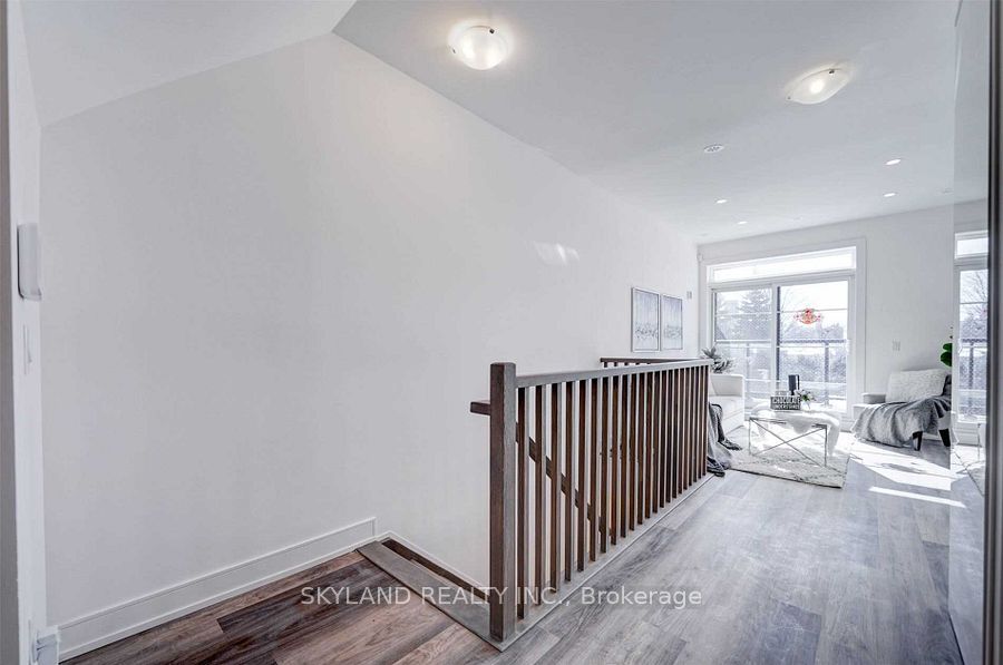 57 Finch Avenue W, #41