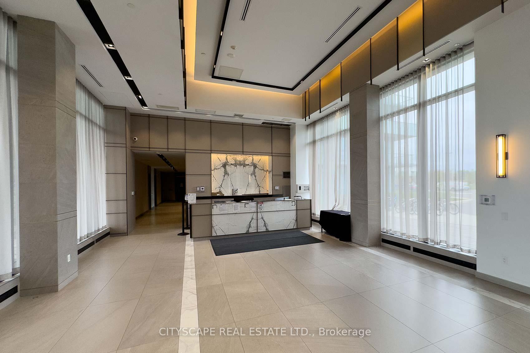 3 Bedrooms Condo at 4677 Metcalfe, Mississauga For sale