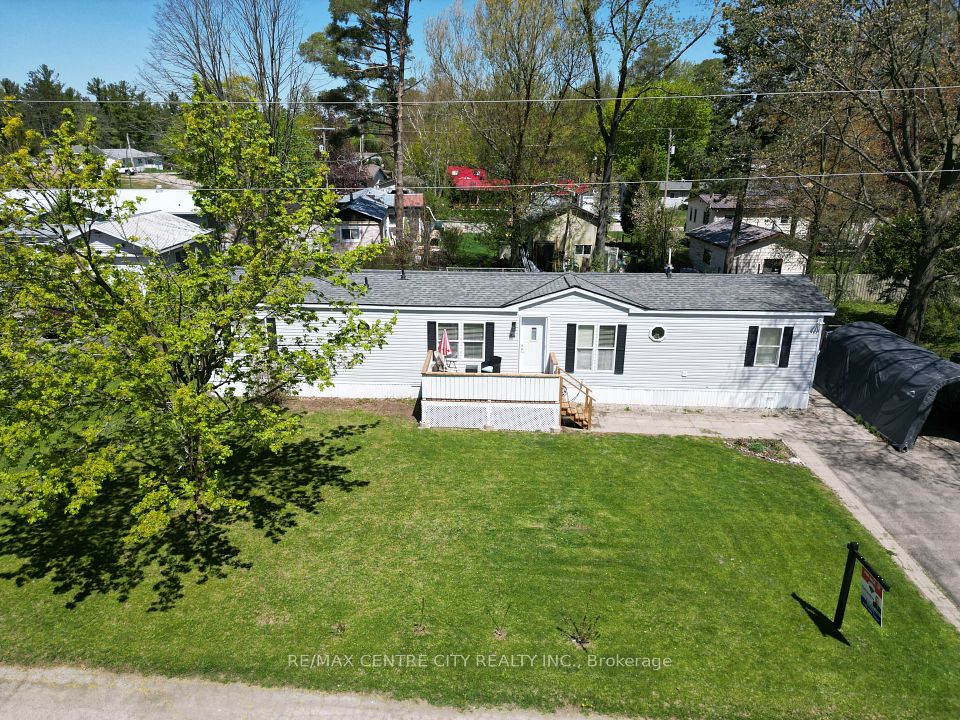746112 Township Road 4