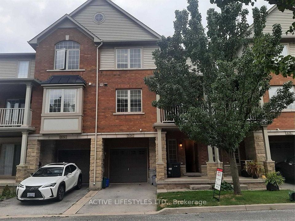 626 Garibaldi Common