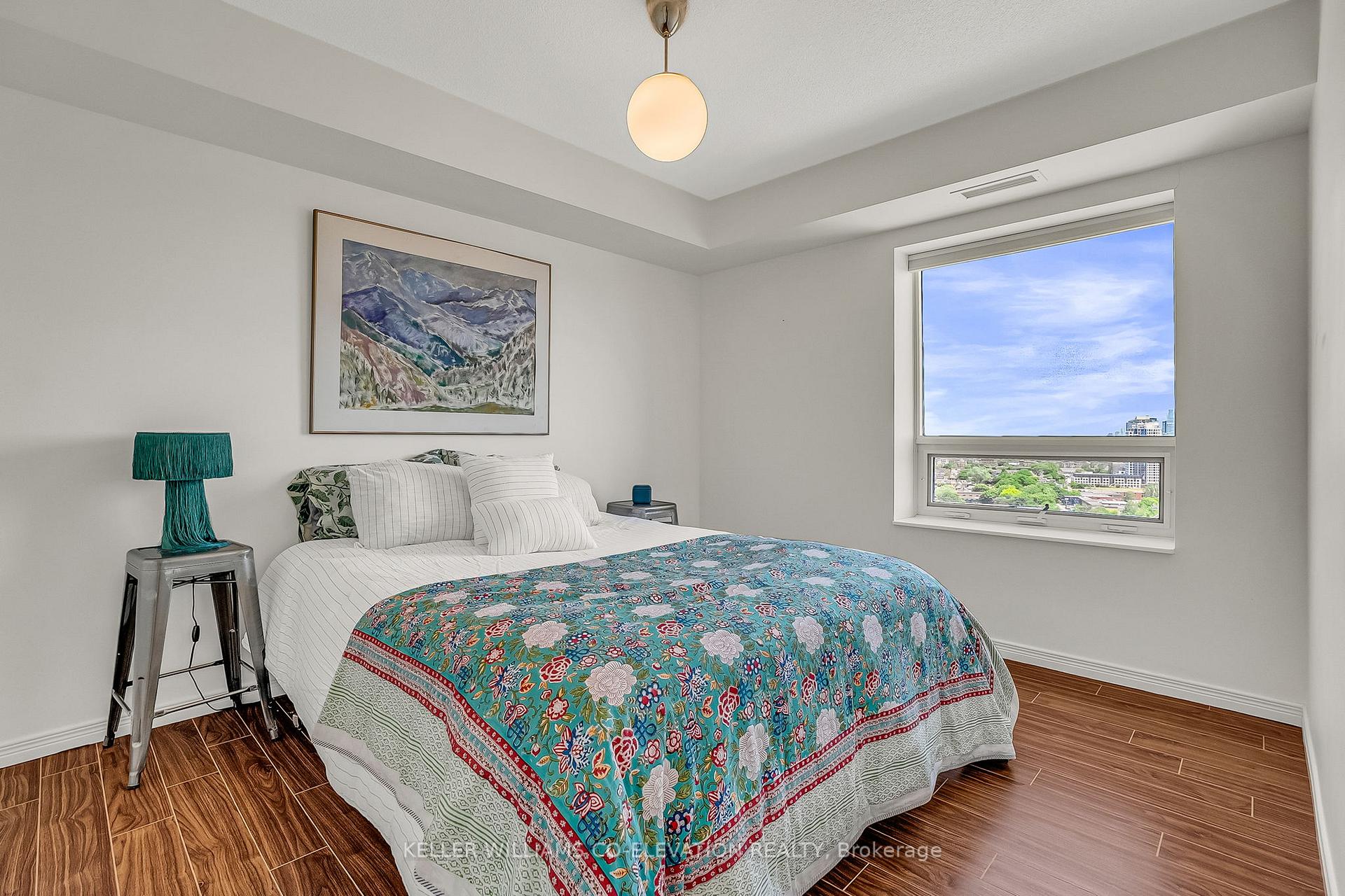 3 Bedrooms Condo at 60 Heintzman, Toronto For sale