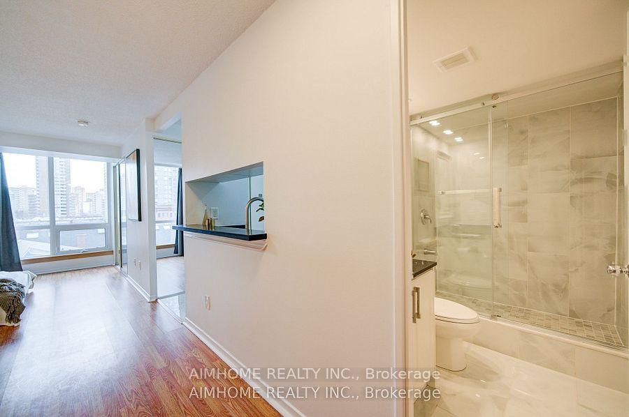1 Bedroom Condo at 1055 Bay, Toronto For sale