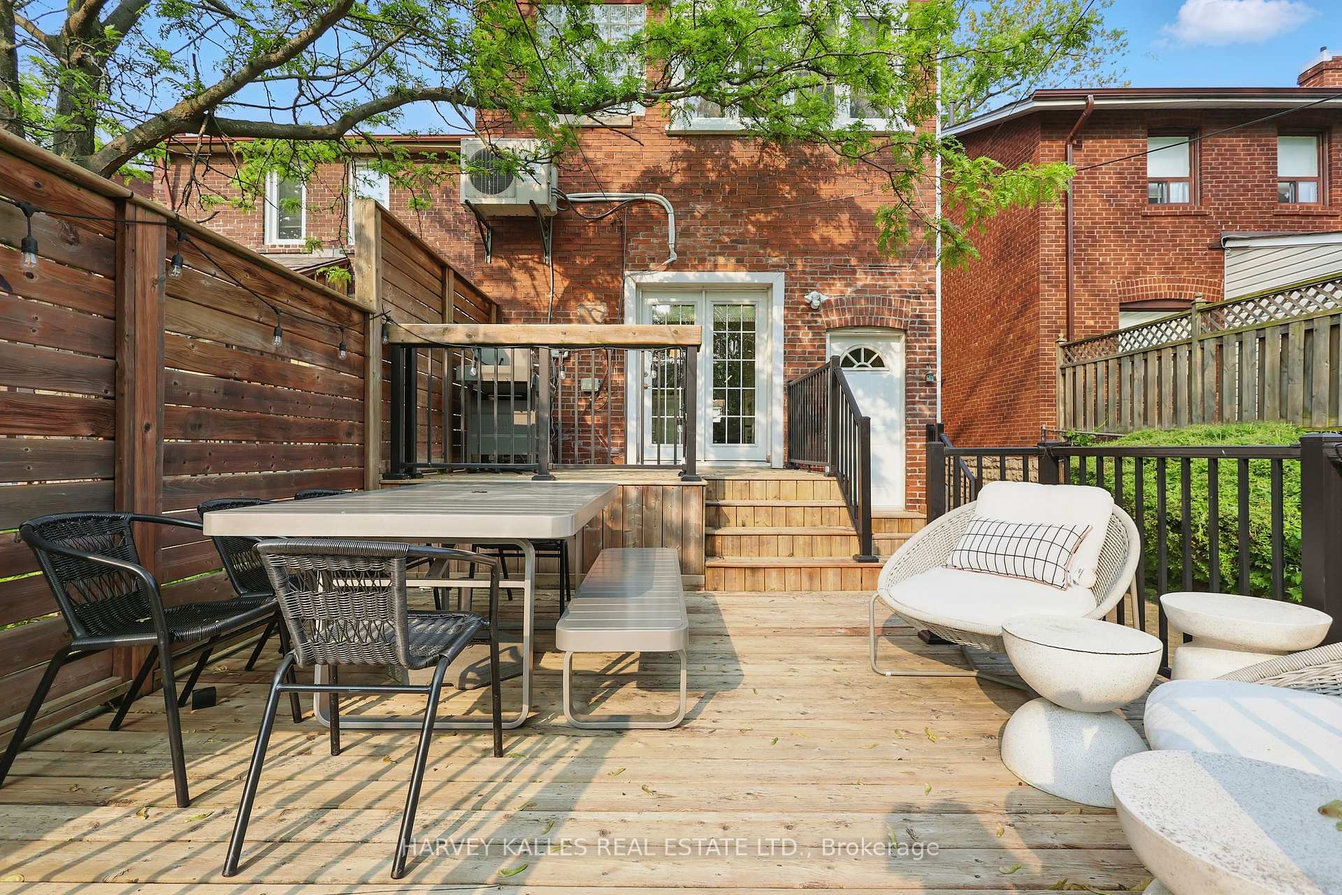 34 Winnett Avenue
