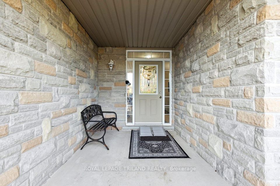 161 Hayward Court, Guelph/Eramosa, ON N0B 2K0