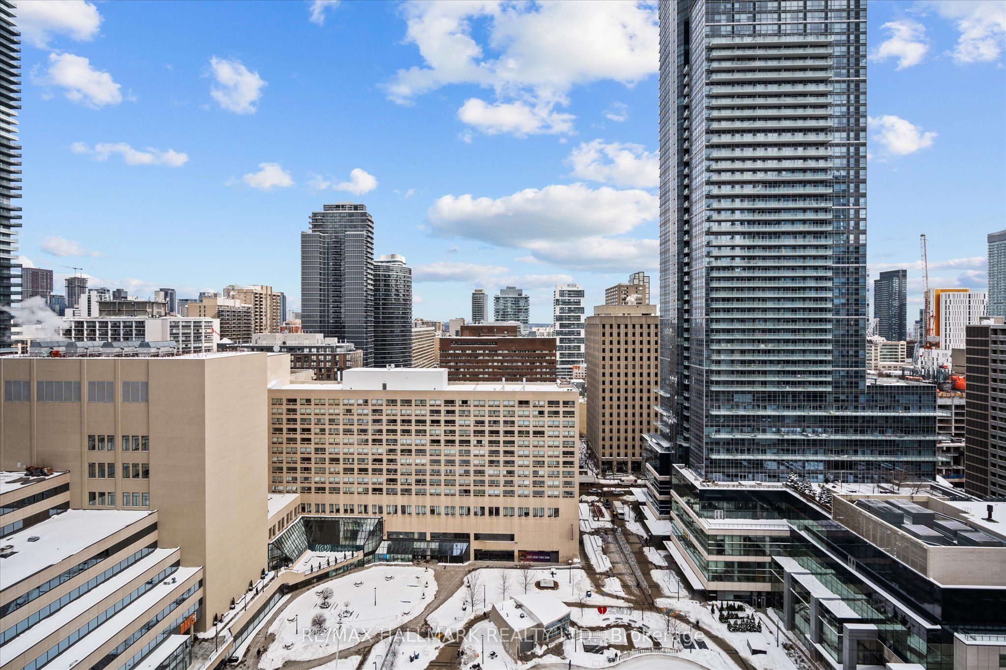 761 Bay Street, #2303