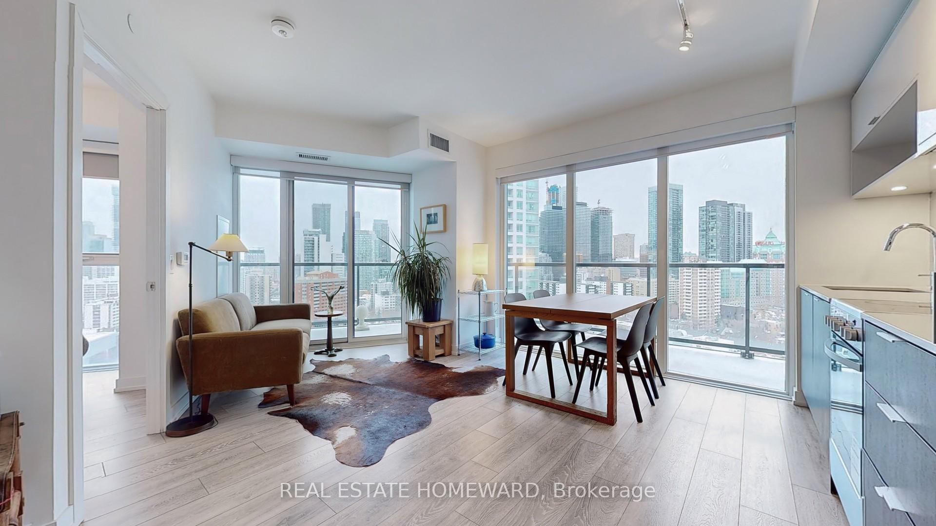 1 Bedroom Condo at 159 Wellesley,  Toronto For sale