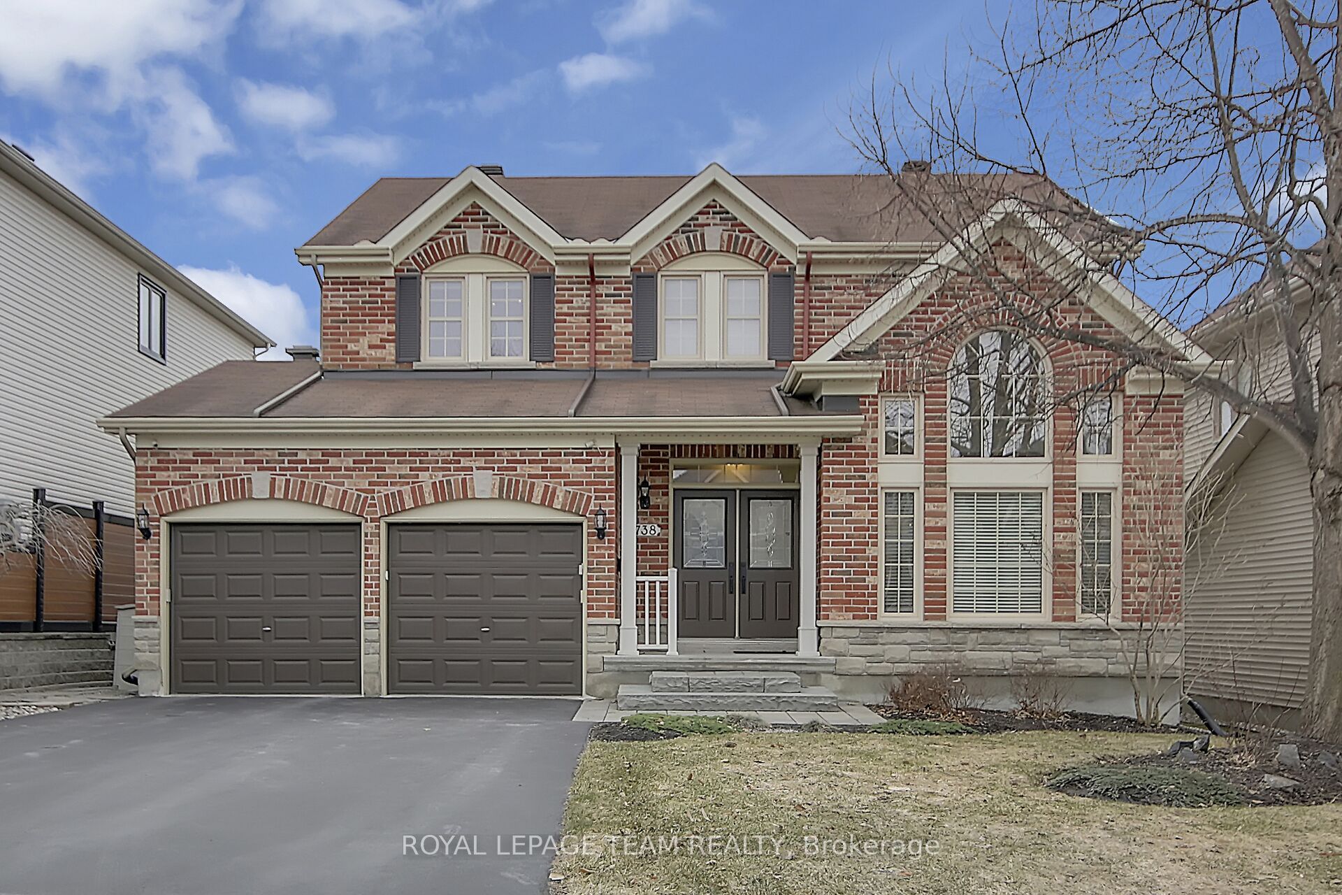 738 Kilmar Crescent, Kanata, ON K2T 0B2