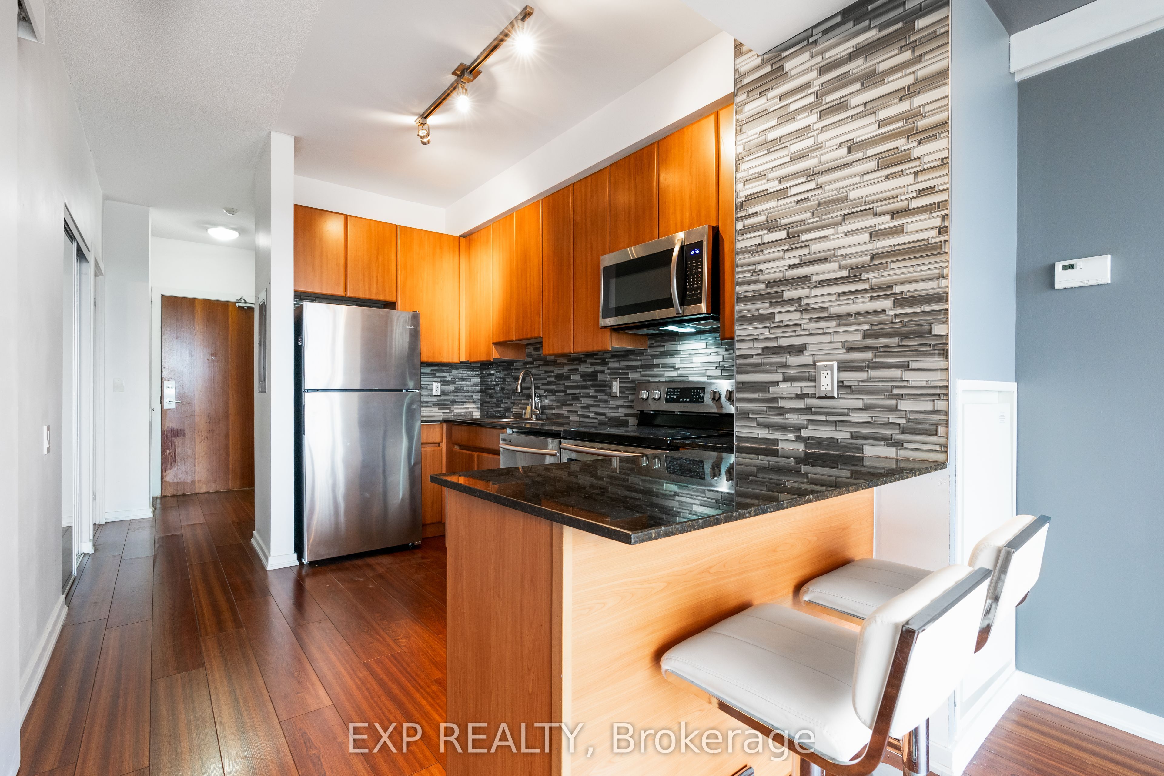 30 Canterbury Place, #701