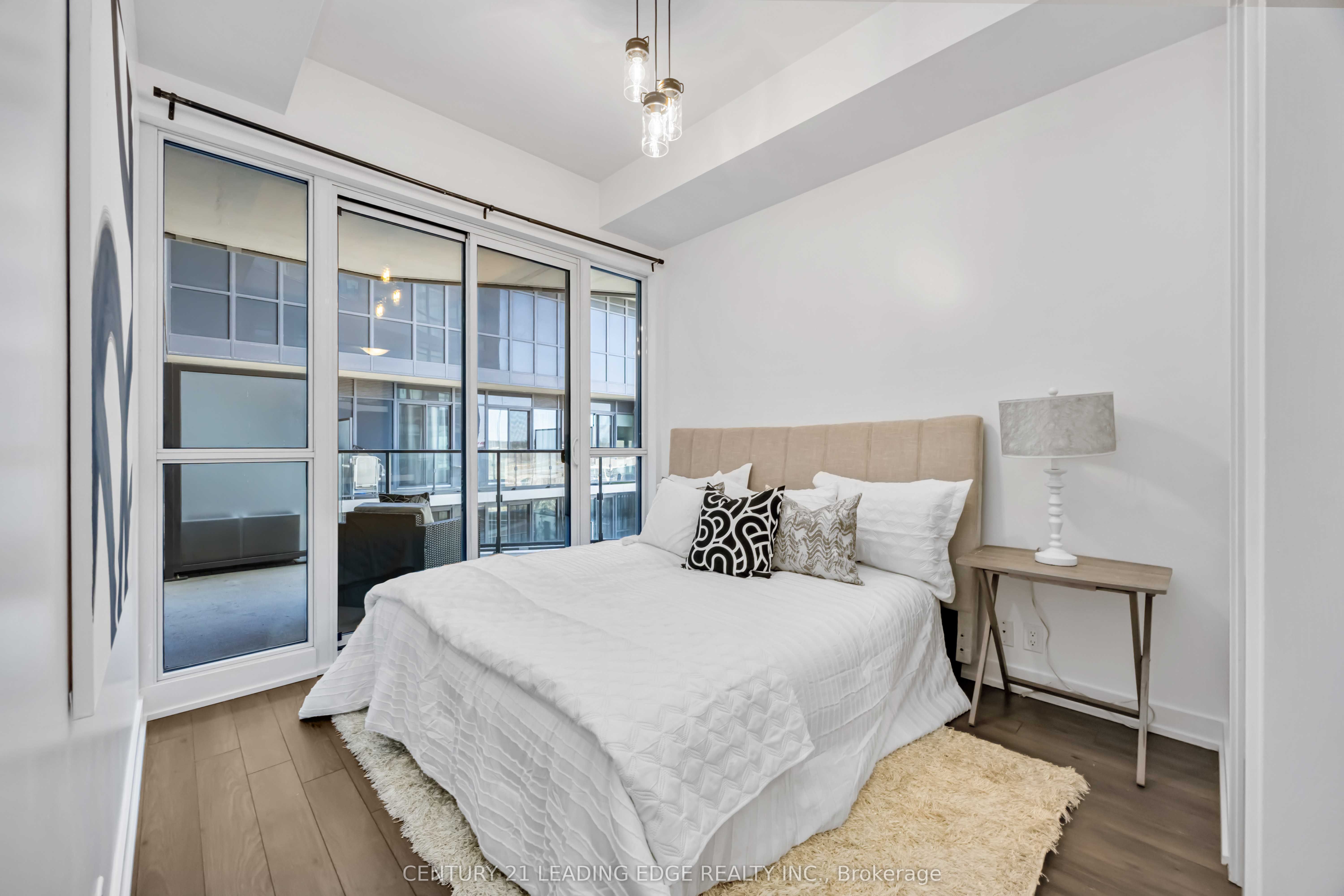 10 Park Lawn Road, #621