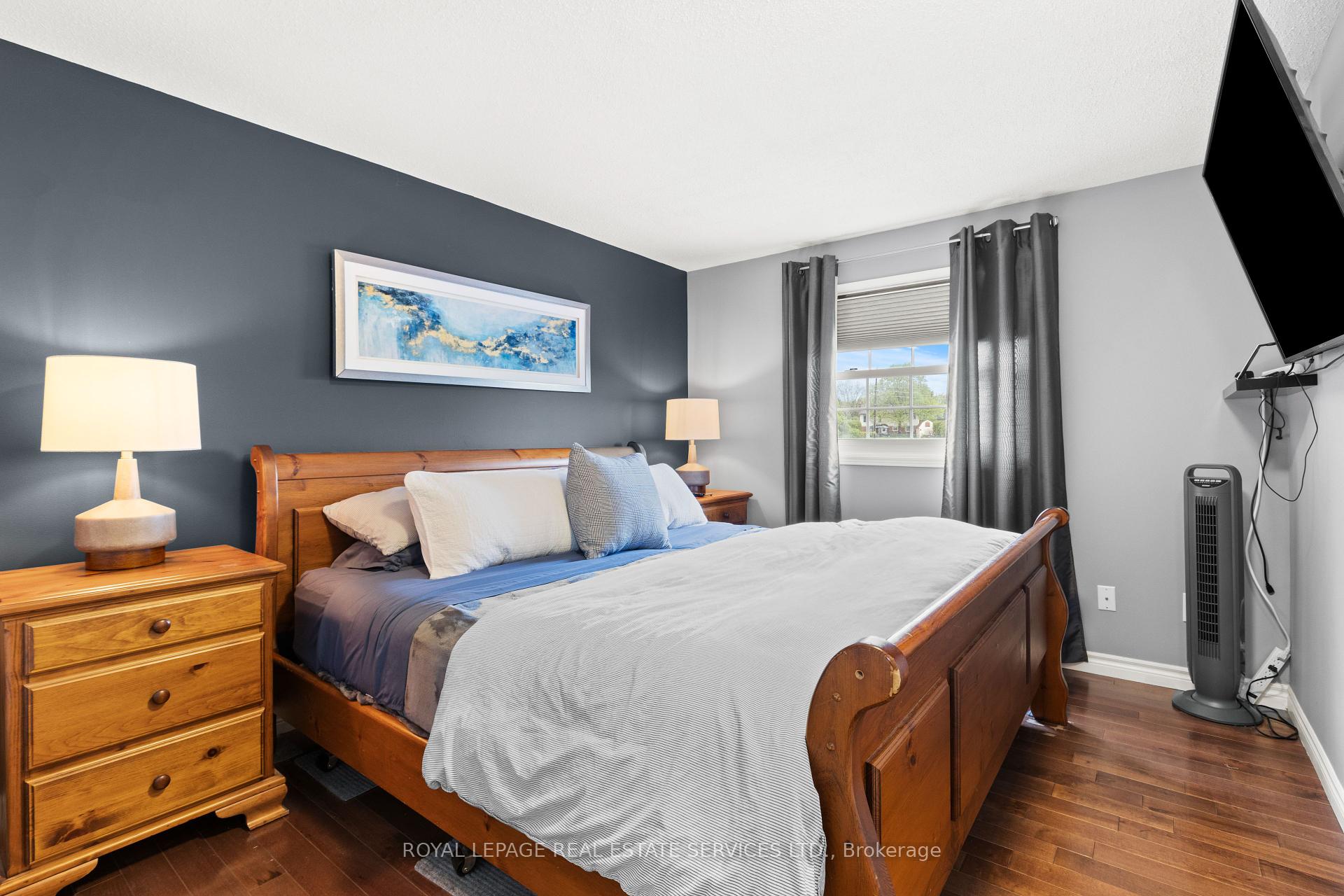 3 Bedrooms Condo at 2065 Amherst Heights, Burlington For sale