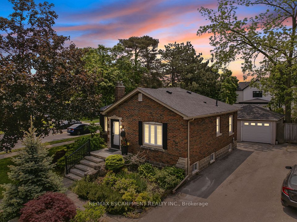 462 Woodland