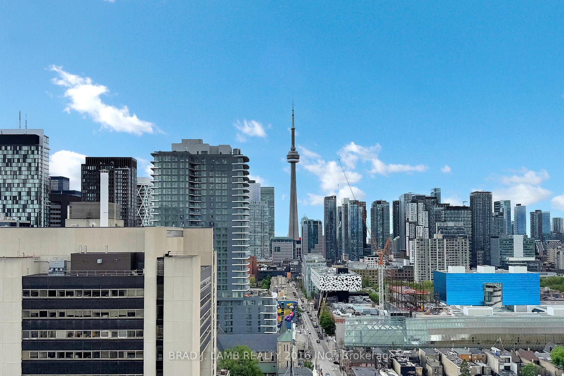 3 Bedrooms Condo at 195 McCaul, Toronto For sale